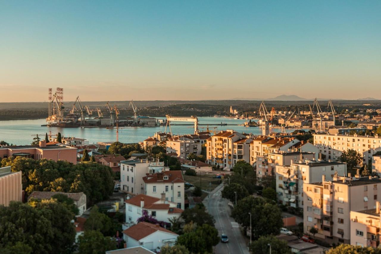 Top Floor Modern Apartment With Incredible Views Pula Exteriör bild